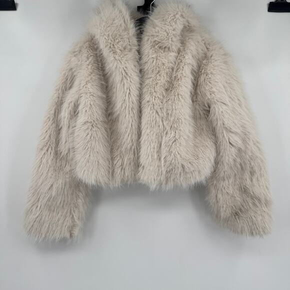 Wild Fable Cream Womens Cropped Hooded Teddy Faux Fur Oversized Jacket Size XXS - Picture 2 of 10